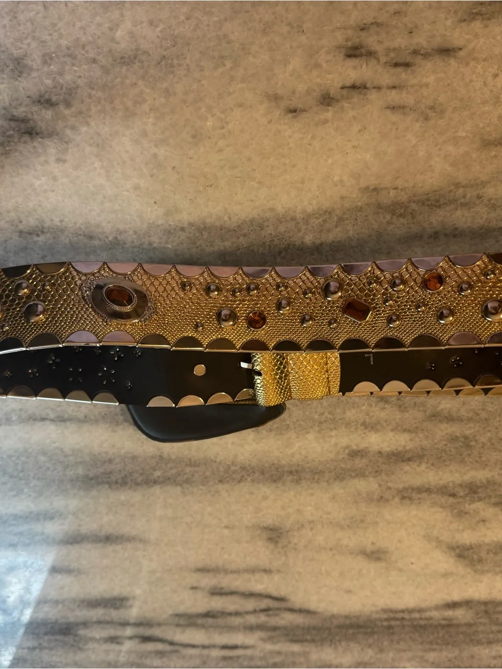 Gold Jeweled Western-Style Women's Belt with Ornate Buckle